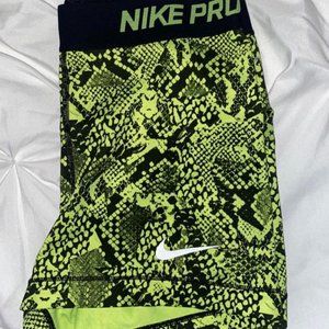 Nike Spandex